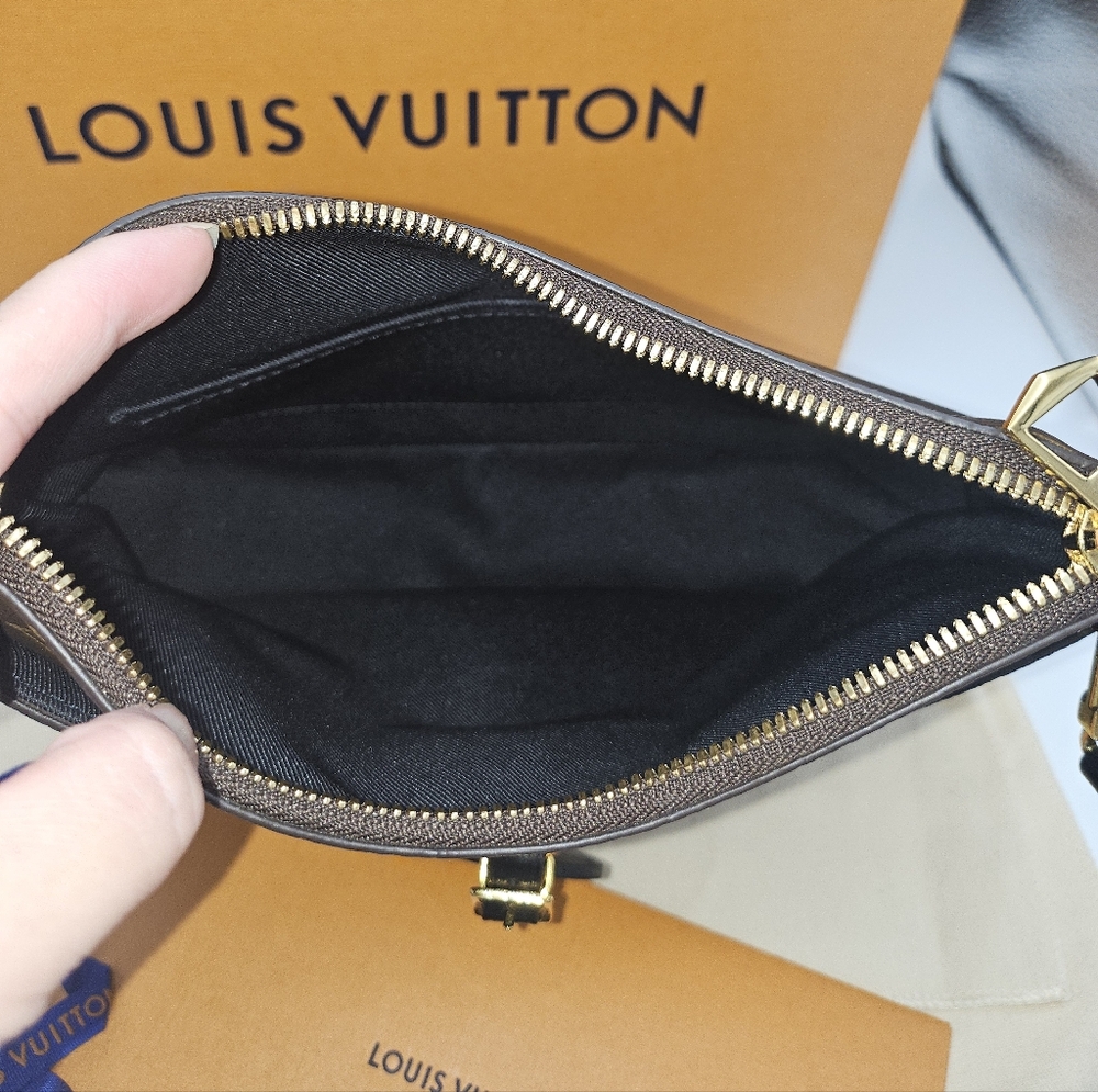 Excellent condition authentic Louis Vuitton Odeon PM monogram with back leather - Picture 5 of 17